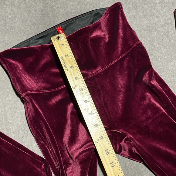 Spanx Red / Burgundy Velvet Leggings size Small NWOT - Picture 6 of 9